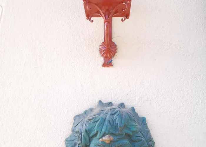 Gualdo Piscina Vista Mare