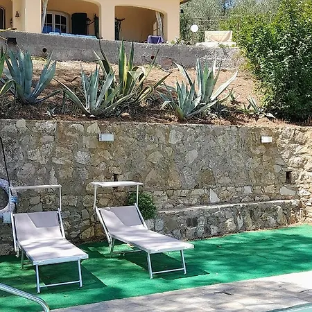 Gualdo Piscina Vista Mare 别墅