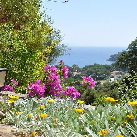 Gualdo Piscina Vista Mare Villa Capoliveri (Isola d'Elba)
